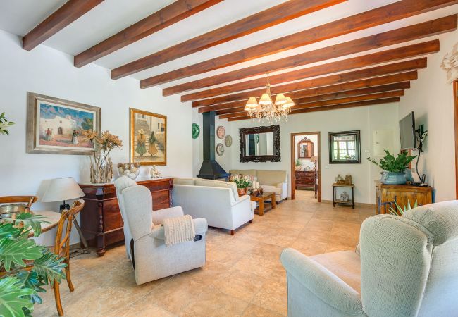 VILLA CAN SION  Wohnzimmer
