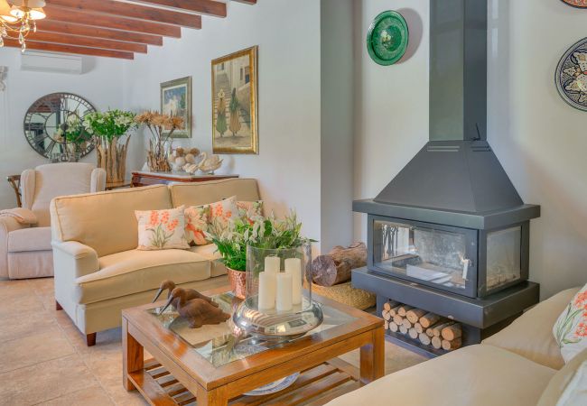 VILLA CAN SION  Wohnzimmer