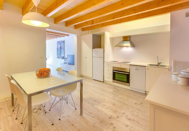 Urban Palma Ferienwohnung Küche