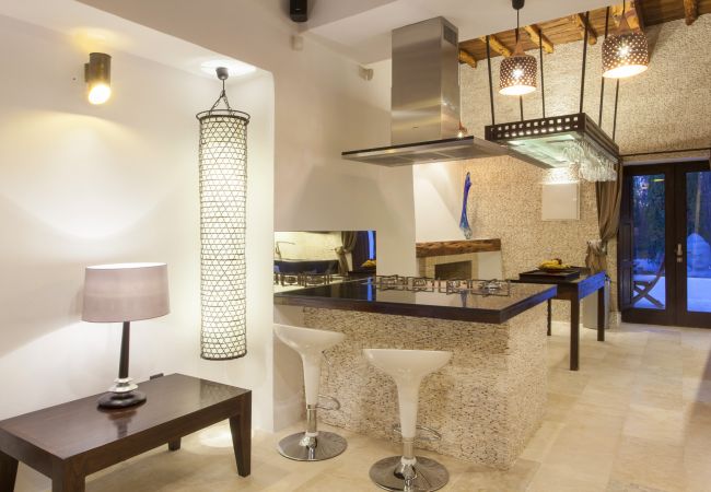 Villa in Santa Eulalia del Río - VILLA CAN RIBES - IBIZA LUXURY by Priority Villa in Santa Eulalia del Río - VILLA CAN RIBES - IBIZA LUXURY by Priority