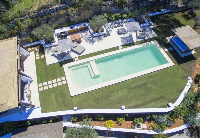 Villa in Santa Eulalia del Río - VILLA CAN RIBES - IBIZA LUXURY by Priority Villa in Santa Eulalia del Río - VILLA CAN RIBES - IBIZA LUXURY by Priority