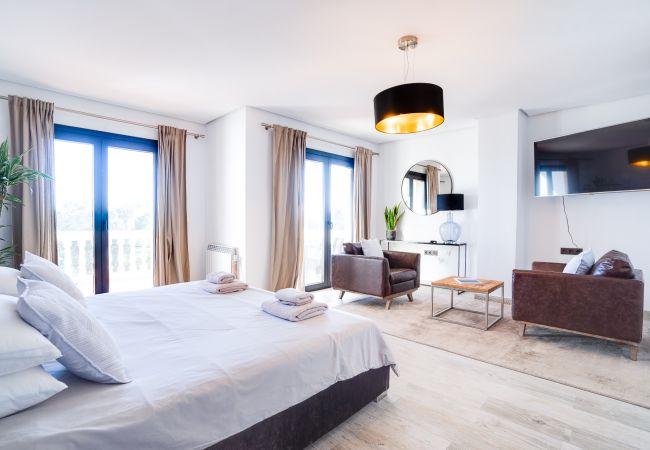 Villa Bonanova Schlafzimmer