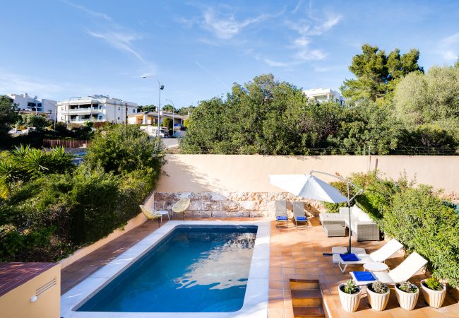 Schwimmbad terrasse Bonanova Palma Mallorca