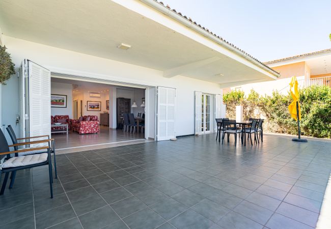 Villa in Alcúdia - VILLA GARBALLONS 9 ALCUDIA - SEA FRONT Villa in Alcúdia - VILLA GARBALLONS 9 ALCUDIA - SEA FRONT