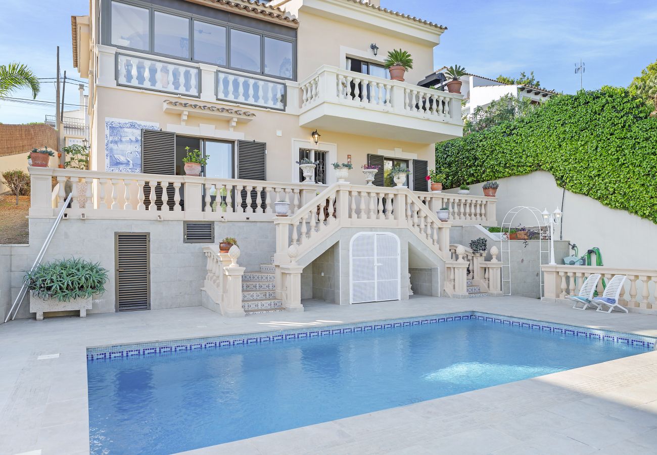 Villa mit schwimmbad zur Ferienmiete in Portals Nous, Mallorca Villa Pool Ferienvermietung Mallorca