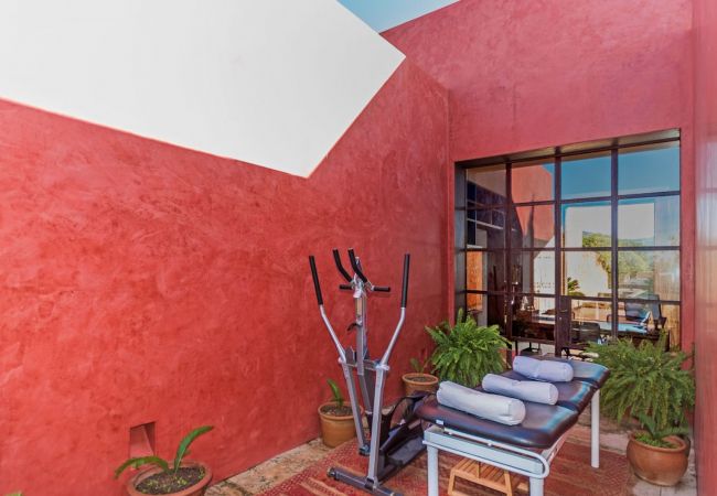 Finca Son Cifre Mallorca statisches Fahrrad statisches Fahrrad villa Cifre Manacor Mallorca