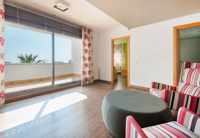 Villa in Calafell - R64 - CASA BROWN
