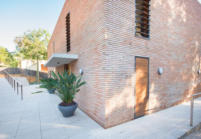 Villa in Tarragona - TH02-Villa Foixarda