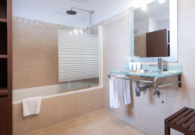 Ferienwohnung in Tarragona - TH113-Attic-La-Nau