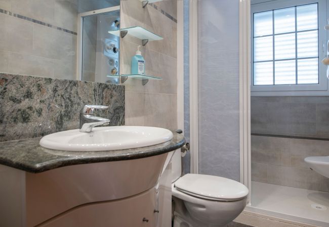 Villa in Calafell - R112 - Casa  RIPOLL