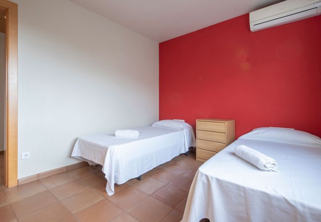 Villa in Calafell - R112 - Casa  RIPOLL
