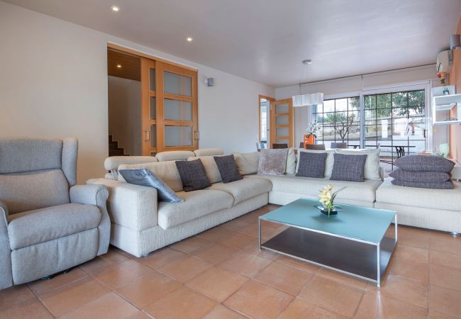 Villa in Calafell - R112 - Casa  RIPOLL
