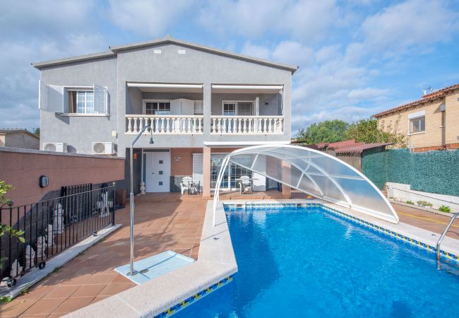 Villa in Calafell - R112 - Casa  RIPOLL