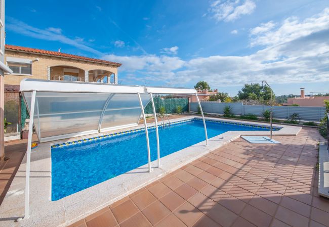Villa in Calafell - R112 - Casa  RIPOLL