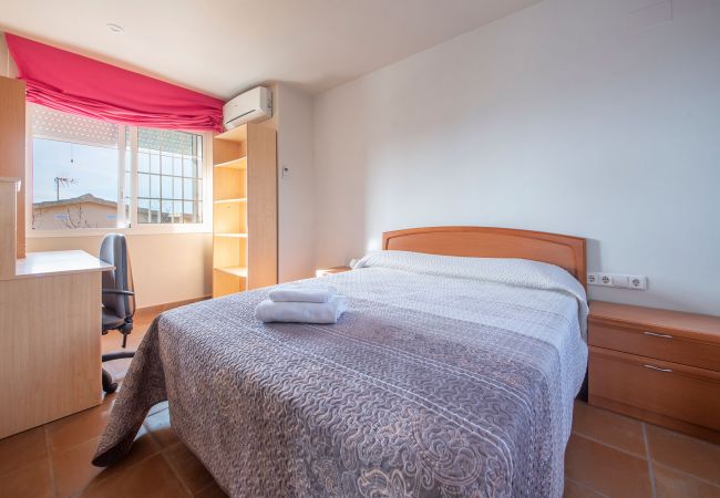 Villa in Calafell - R112 - Casa  RIPOLL