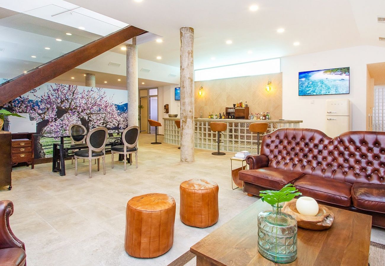 Bar und Lounge Finca Luxury Home Palma de Mallorca Bar lounge Luxury Home Mallorca