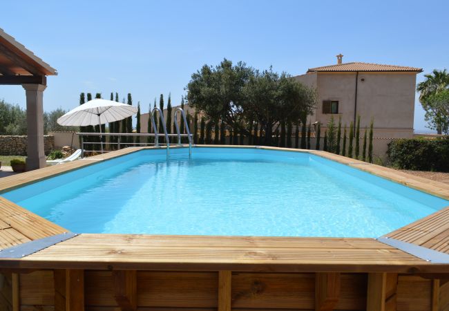 Schwimmbad villa Ferienvermietung Mallorca