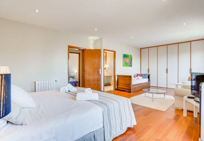 Villa in Palma de Mallorca - VILLA CALA ESTANCIA MERCEDES Villa in Palma de Mallorca - VILLA CALA ESTANCIA MERCEDES