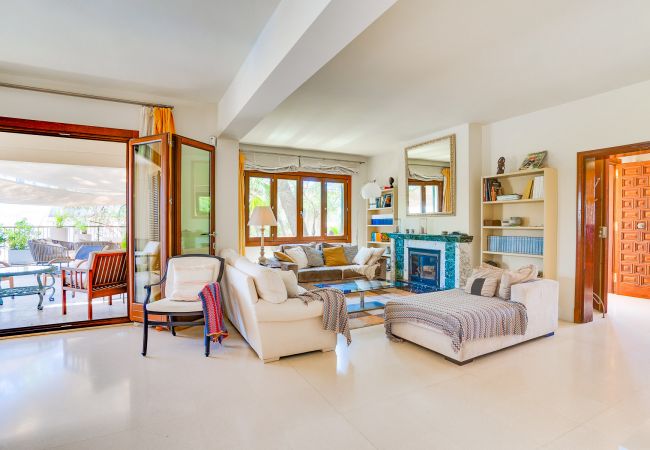 Villa in Palma de Mallorca - VILLA CALA ESTANCIA MERCEDES Villa in Palma de Mallorca - VILLA CALA ESTANCIA MERCEDES