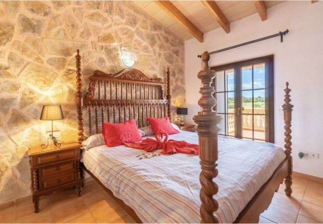 Villa in Manacor - VILLA LORENZO MANACOR by PriorityVillas Villa in Manacor - VILLA LORENZO MANACOR by PriorityVillas