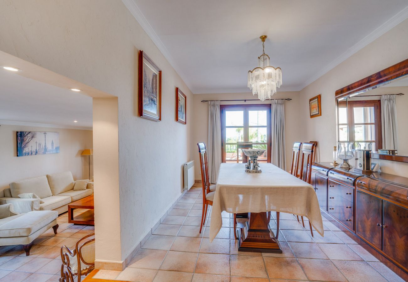 Villa Portals Nous  Salón Comedor