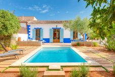 Villa piscina alquiler vacaciones Palma Mallorca
