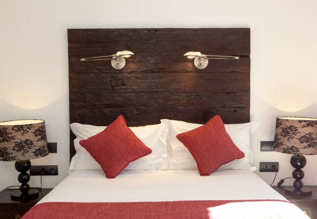 Villa en Santa Eulalia del Río - VILLA CAN RIBES - IBIZA LUXURY by Priority Villa en Santa Eulalia del Río - VILLA CAN RIBES - IBIZA LUXURY by Priority