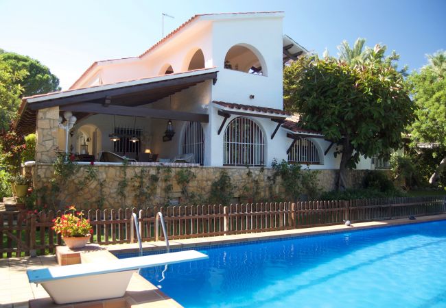 Villa en Roda de Barà - R44 - CASA DOLORS