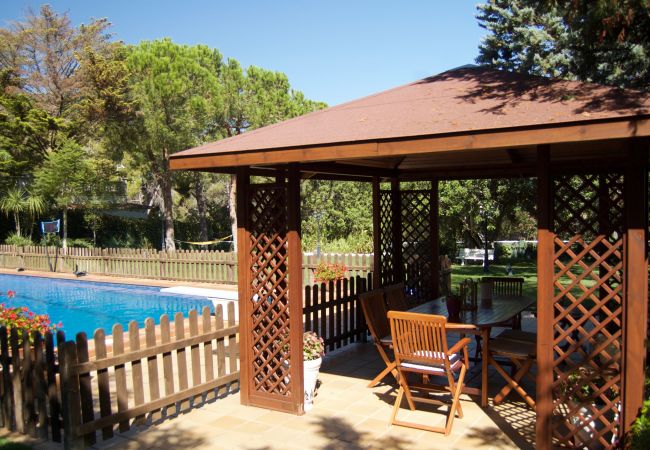 Villa en Roda de Barà - R44 - CASA DOLORS