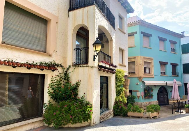 Villa en Roda de Barà - R44 - CASA DOLORS