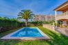 Piscina villa alquiler vacaciones Alcudia Mallorca