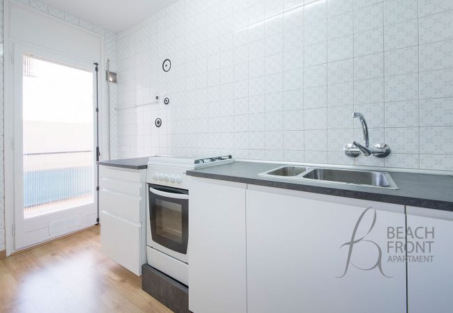 Apartamento en Calafell - R68-2 - APART. MONTSERERAT, 32 2º
