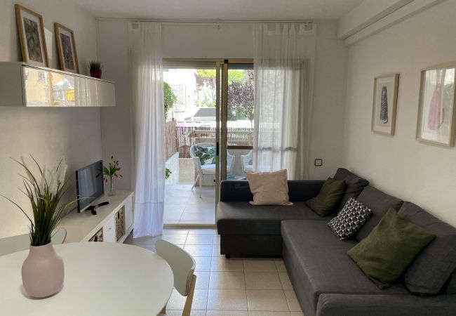 Apartamento en La Pineda - LA PINEDA HOLIDAY APARTMENT Apartamento en La Pineda - LA PINEDA HOLIDAY APARTMENT