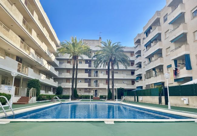 Piscina de apartamento de vacaciones La Pineda Tarragona