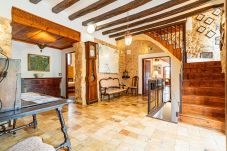 Villa en Consell - VILLA CAS COSINET by PriorityVillas