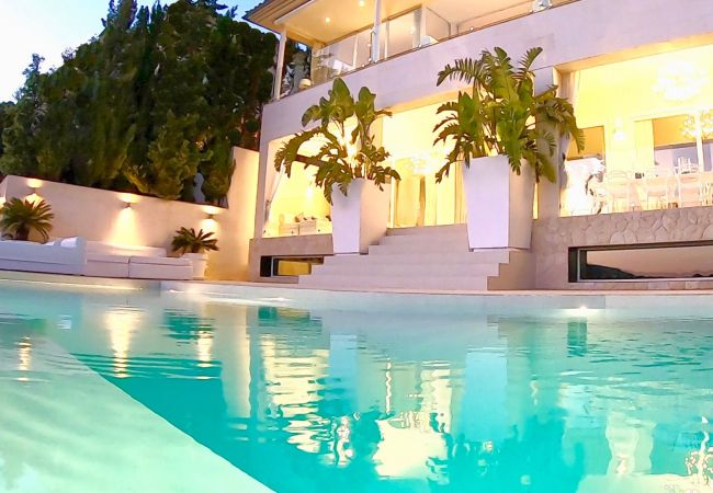Villa en Cas Català - VILLA BENDINAT - SPA and GOLF Villa en Cas Català - VILLA BENDINAT - SPA and GOLF