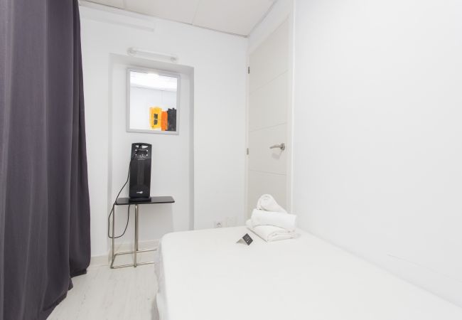 Apartment in Palma de Mallorca - BLACK&WHITE APARTMENT Apartment in Palma de Mallorca - BLACK&WHITE APARTMENT