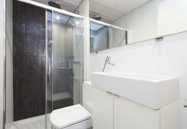 Apartment in Palma de Mallorca - BLACK&WHITE APARTMENT Apartment in Palma de Mallorca - BLACK&WHITE APARTMENT