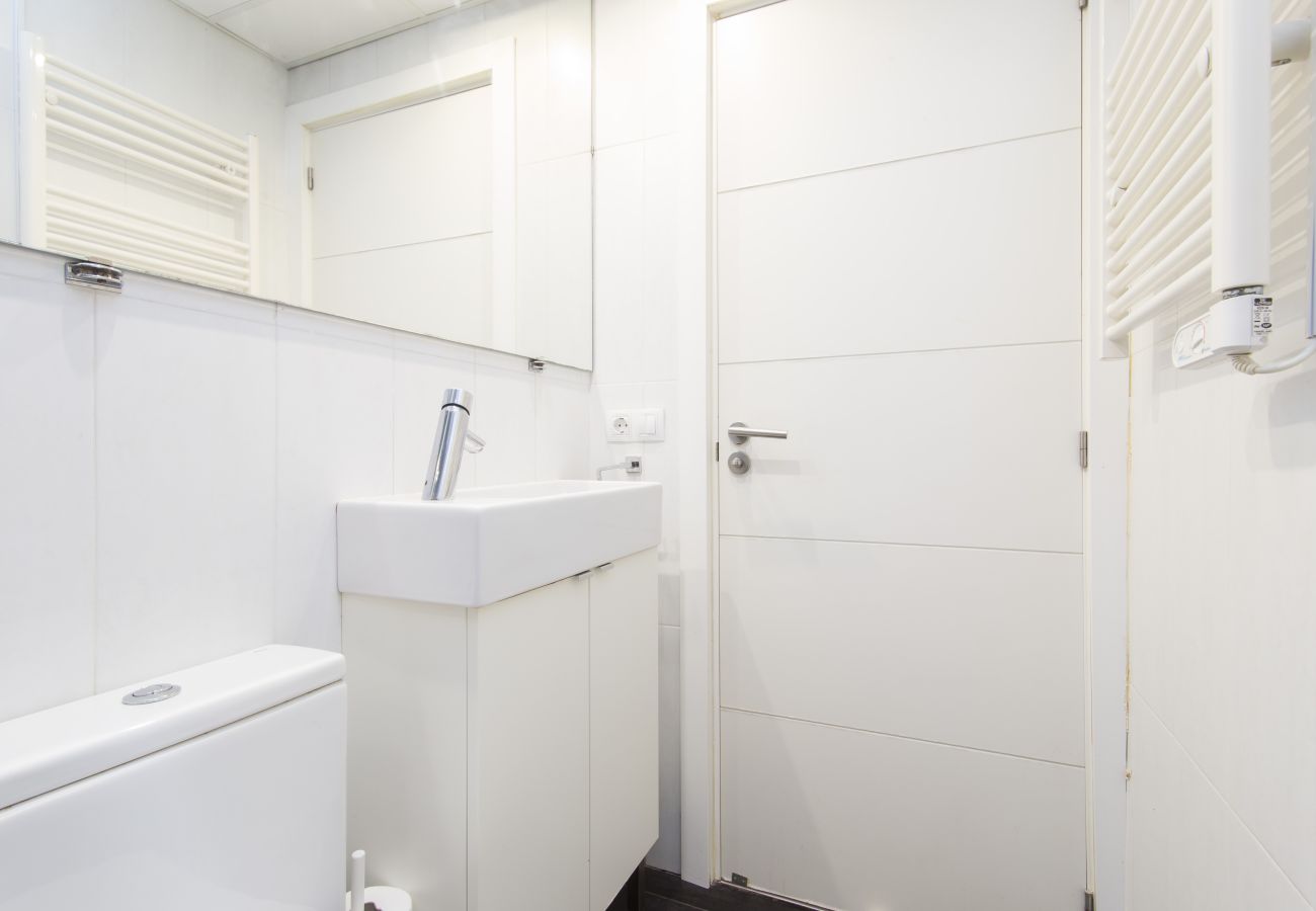 Apartment in Palma de Mallorca - BLACK&WHITE APARTMENT Apartment in Palma de Mallorca - BLACK&WHITE APARTMENT