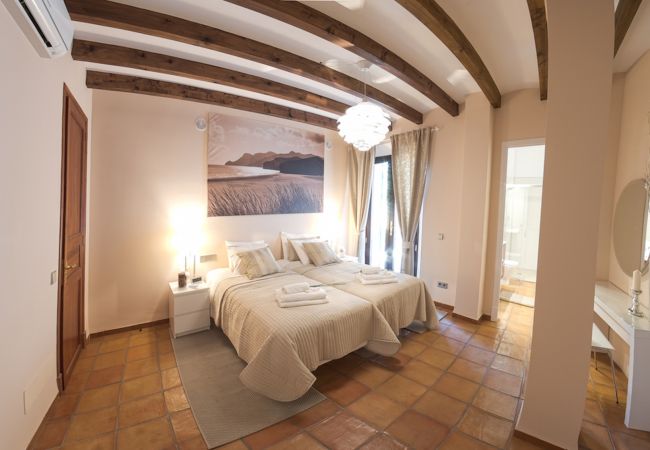 Villa in Deià  - VILLA CAN SARALES (DEIÀ)