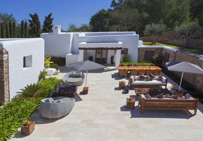 Villa in Santa Eulalia des Riu - VILLA CAN RIBES - IBIZA LUXURY by Priority