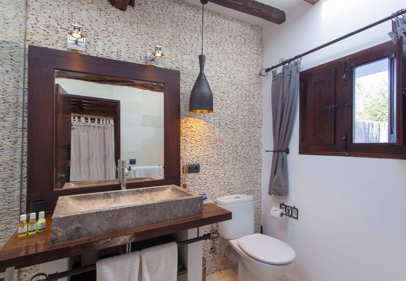 Villa in Santa Eulalia des Riu - VILLA CAN RIBES - IBIZA LUXURY by Priority Villa in Santa Eulalia des Riu - VILLA CAN RIBES - IBIZA LUXURY by Priority