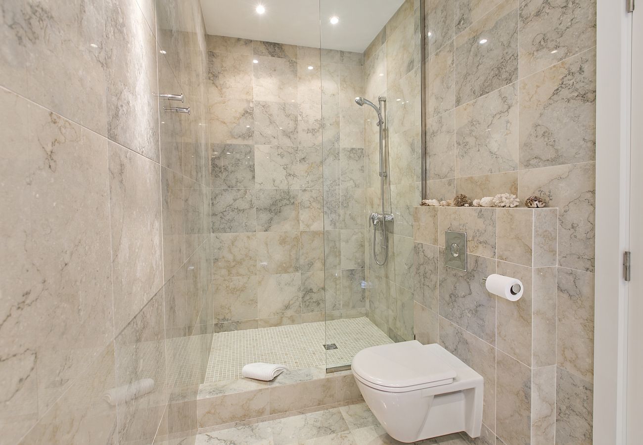 Villa Bay Blue by Priority Bathroom