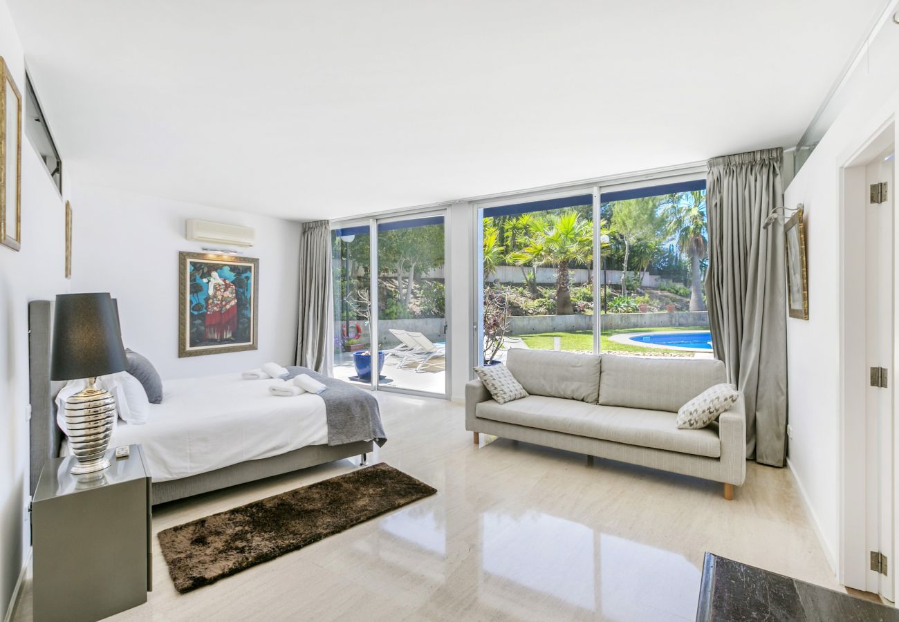 Villa Bay Blue by Priority Bedroom