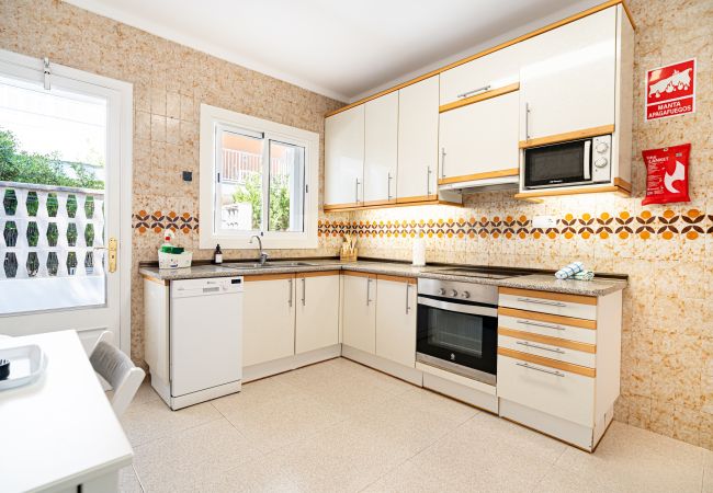 Villa in Alcúdia - VILLA GARBALLONS 9 ALCUDIA - SEA FRONT Villa in Alcúdia - VILLA GARBALLONS 9 ALCUDIA - SEA FRONT