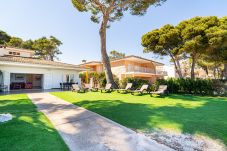 Villa in Alcudia - VILLA GARBALLO ALCUDIA - SEA FRONT