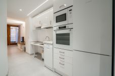 Urban Palma holiday apartment kitchen