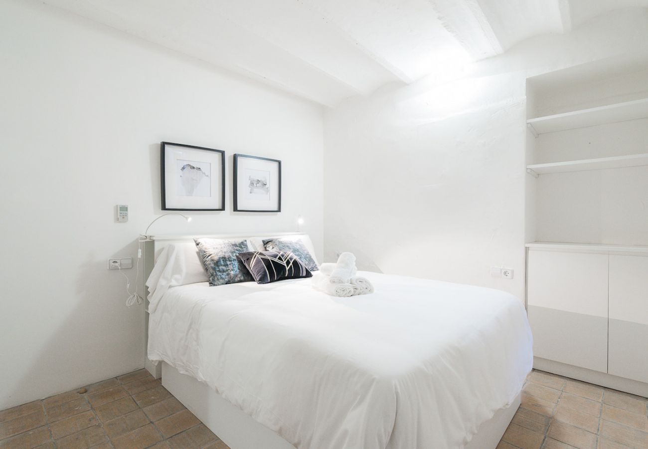 Vintage 1 apartment in Palma de Mallorca - Bedroom Vintage 1 bedroom apartment holiday Palma