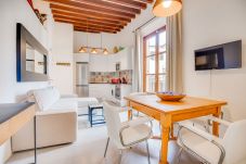 Bright comfy holiday apartment in Palma Mallorca