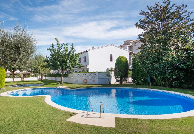 Townhouse in Calafell - R17 - CASA FONTANET
